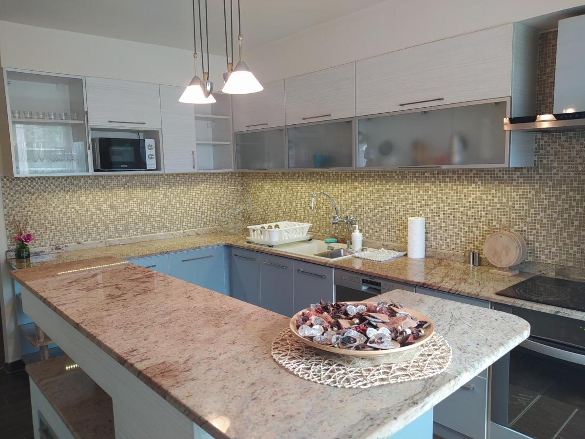 Apartament Indira Vendeghaz Nyíregyháza Zewnętrze zdjęcie